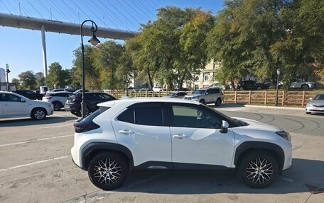 Toyota Yaris Cross, 2021 год, 2 100 000 рублей, 8 фотография