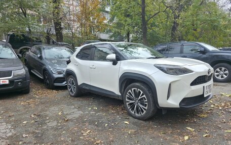 Toyota Yaris Cross, 2021 год, 2 100 000 рублей, 24 фотография