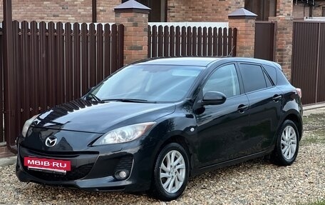 Mazda 3, 2011 год, 820 000 рублей, 2 фотография