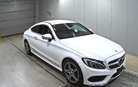 Mercedes-Benz C-Класс, 2017 год, 1 783 000 рублей, 1 фотография