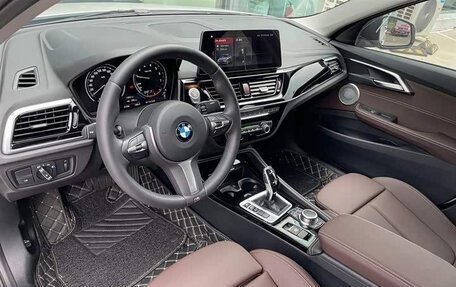 BMW 1 серия, 2022 год, 1 933 000 рублей, 6 фотография