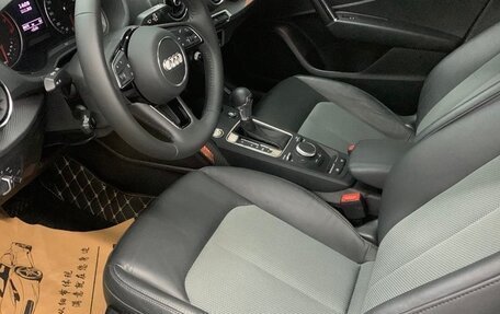 Audi Q2 I, 2022 год, 2 050 000 рублей, 4 фотография