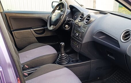 Ford Fiesta, 2007 год, 279 000 рублей, 10 фотография