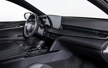 Toyota Camry, 2024 год, 4 490 000 рублей, 11 фотография