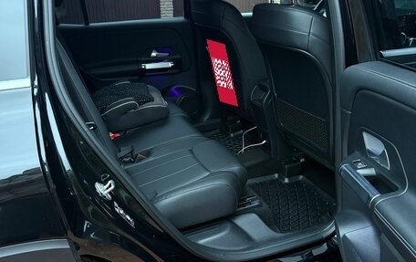 Mercedes-Benz GLB, 2021 год, 4 100 000 рублей, 12 фотография