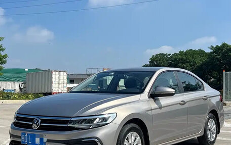 Volkswagen Bora, 2022 год, 1 407 000 рублей, 1 фотография