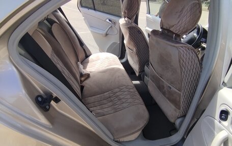 Mercedes-Benz C-Класс, 2003 год, 700 000 рублей, 11 фотография