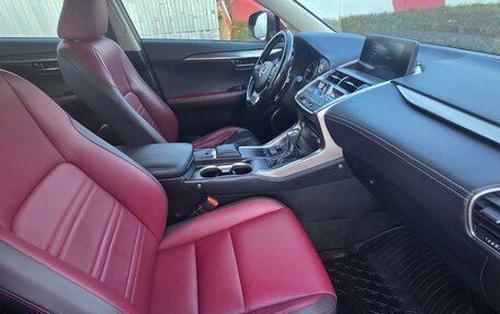 Lexus NX I, 2017 год, 2 650 000 рублей, 5 фотография