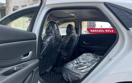 Hyundai Elantra, 2025 год, 1 600 000 рублей, 8 фотография