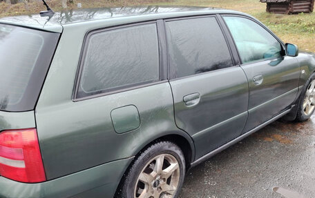 Audi A4, 2001 год, 300 000 рублей, 4 фотография