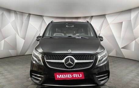Mercedes-Benz V-Класс, 2018 год, 4 695 000 рублей, 5 фотография