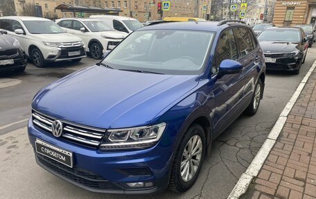Volkswagen Tiguan II, 2020 год, 2 629 000 рублей, 2 фотография
