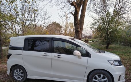 Honda Freed I, 2012 год, 1 250 000 рублей, 1 фотография