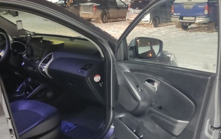 Hyundai ix35 I рестайлинг, 2011 год, 1 600 000 рублей, 7 фотография