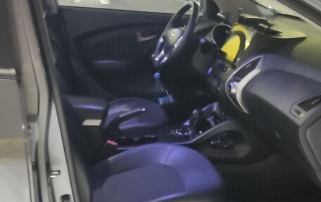 Hyundai ix35 I рестайлинг, 2011 год, 1 600 000 рублей, 6 фотография