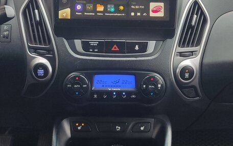 Hyundai ix35 I рестайлинг, 2011 год, 1 600 000 рублей, 13 фотография