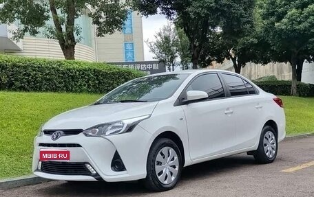 Toyota Yaris XP150 рестайлинг, 2021 год, 1 120 000 рублей, 1 фотография