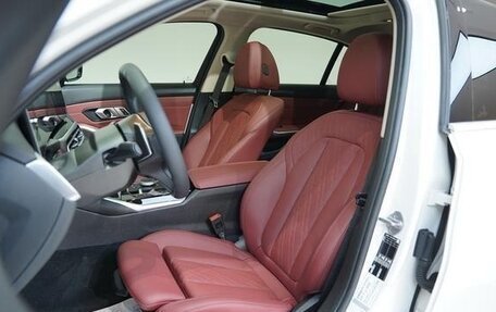 BMW 3 серия, 2022 год, 3 345 000 рублей, 18 фотография