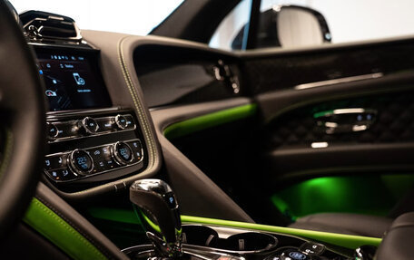 Bentley Bentayga I, 2025 год, 37 030 720 рублей, 16 фотография