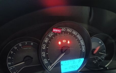 Toyota Corolla, 2014 год, 1 430 000 рублей, 10 фотография