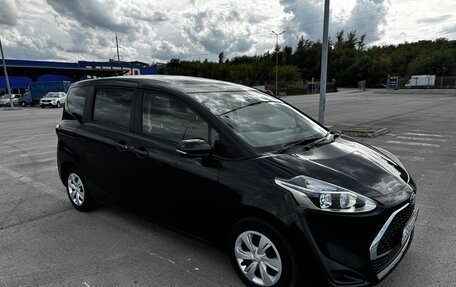 Toyota Sienta II, 2021 год, 1 720 000 рублей, 5 фотография