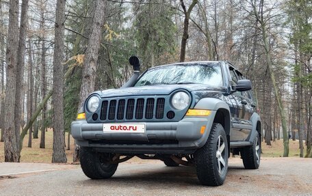 Jeep Liberty (North America) I, 2004 год, 899 000 рублей, 3 фотография