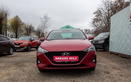 Hyundai Solaris II рестайлинг, 2021 год, 1 298 000 рублей, 2 фотография