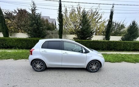 Toyota Vitz, 2005 год, 675 000 рублей, 3 фотография