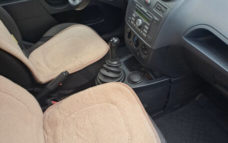 Ford Fiesta, 2007 год, 350 000 рублей, 4 фотография