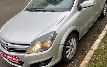 Opel Astra H, 2008 год, 370 000 рублей, 1 фотография