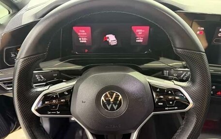 Volkswagen Golf VIII, 2021 год, 1 900 000 рублей, 10 фотография