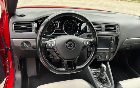 Volkswagen Jetta VI, 2016 год, 1 400 000 рублей, 6 фотография