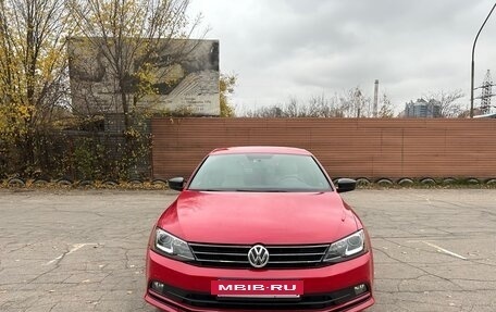 Volkswagen Jetta VI, 2016 год, 1 400 000 рублей, 2 фотография