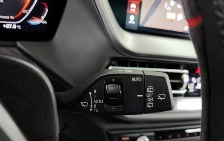 BMW 1 серия, 2021 год, 2 320 000 рублей, 9 фотография