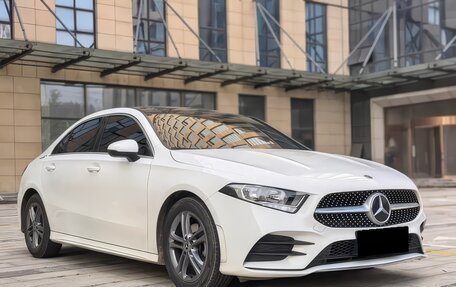 Mercedes-Benz A-Класс, 2021 год, 2 140 000 рублей, 3 фотография