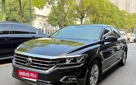Volkswagen Passat B8 рестайлинг, 2022 год, 1 720 000 рублей, 3 фотография