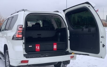 Toyota Land Cruiser Prado 150 рестайлинг 2, 2019 год, 5 350 000 рублей, 33 фотография