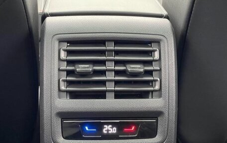 Volkswagen Golf VIII, 2022 год, 1 745 000 рублей, 15 фотография