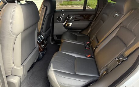 Land Rover Range Rover IV рестайлинг, 2021 год, 11 999 000 рублей, 8 фотография