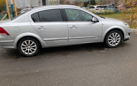 Opel Astra H, 2008 год, 370 000 рублей, 3 фотография