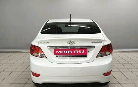 Hyundai Solaris II рестайлинг, 2013 год, 850 000 рублей, 6 фотография