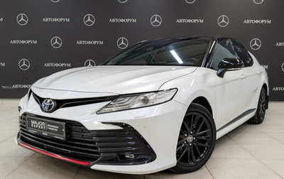 Toyota Camry, 2021 год, 3 470 000 рублей, 1 фотография