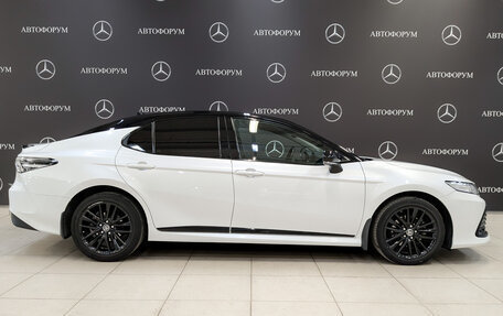 Toyota Camry, 2021 год, 3 470 000 рублей, 4 фотография