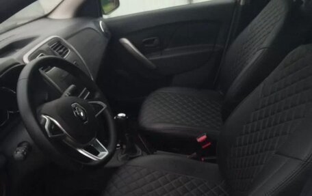 Renault Logan II, 2020 год, 910 000 рублей, 5 фотография