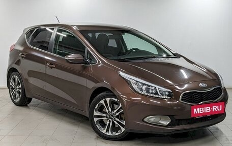KIA cee'd III, 2014 год, 990 000 рублей, 3 фотография