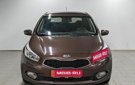 KIA cee'd III, 2014 год, 990 000 рублей, 2 фотография