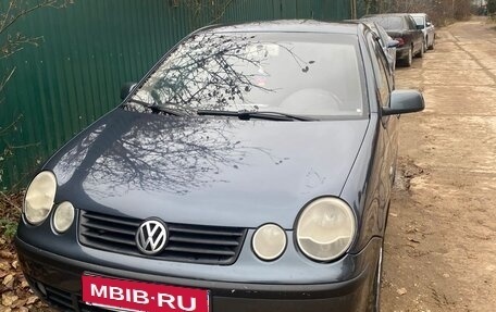 Volkswagen Polo IV рестайлинг, 2003 год, 330 000 рублей, 1 фотография