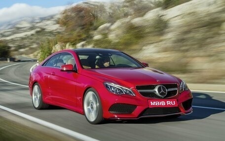 Mercedes-Benz E-Класс, 2014 год, 2 100 000 рублей, 1 фотография