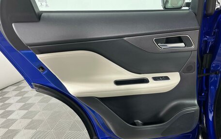 Jaguar F-Pace, 2016 год, 3 980 000 рублей, 10 фотография