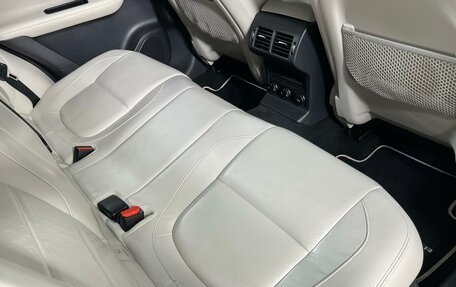 Jaguar F-Pace, 2016 год, 3 980 000 рублей, 13 фотография